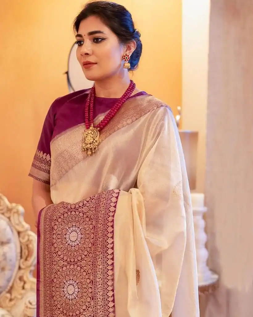 KPR 284 Off White Soft Lichi Silk Saree with Lace Work & Lace Border. Introductory Price ₹1549. Delivery 4-6 Working Days. Shop now. | Sarees, Bollywood Sarees, Creative Sarees, Designer Sarees, Embroidered Sarees, Ethnic Saree, Modern Digital sarees, Party Wear Sarees