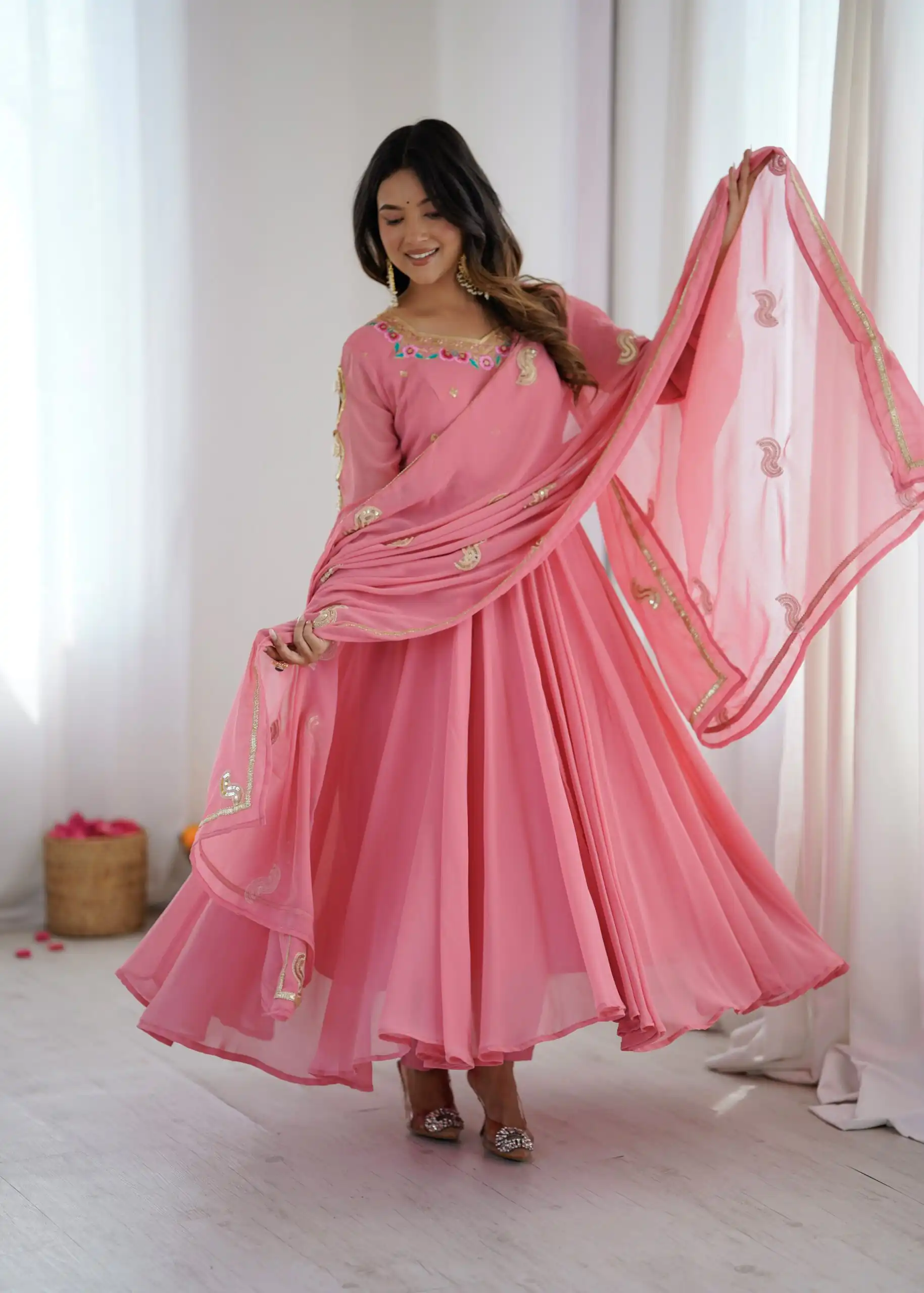 SRK 5363 Dusty Pink | Dusty Pink Faux Georgette Gown with Sequins Work & Embroidery Work. Affordable Price ₹2099. Delivery 4-6 Working Days. Shop now. | Gowns, Bollywood Gowns, Creative Gowns, Designer Gowns, Embroidered Gowns, Party Wear Gowns