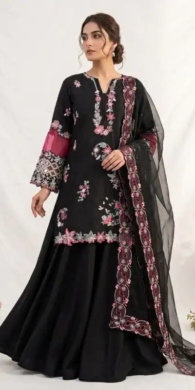 LG 2116 Black Crape Silk with Embroidery Work Salwar Suit . Introductory Price ā¹2149. Delivery 4-6 Working Days. Shop now. | Jump Suits, Salwar suit, Designer Suits, Casual Suits, Creative suits, Palazzo Suits, Party Wear Suits, Patiala Suits, Straight Suits