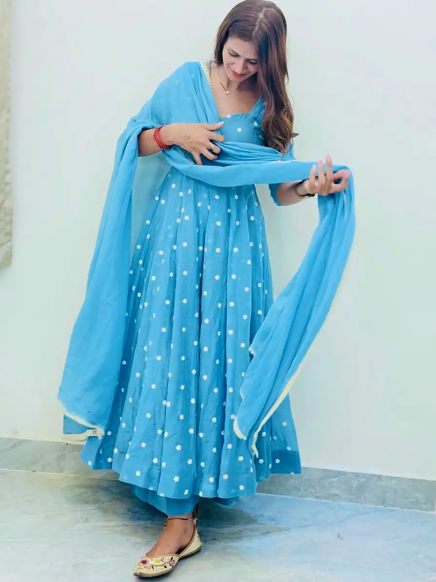 SRK 5358 Sky Blue with Thread Embroidery & Work Sky Blue Georgette Gown . Festive Deal ₹1899. Delivery 4-6 Working Days. Shop now. | Gowns, Bollywood Gowns, Creative Gowns, Designer Gowns, Embroidered Gowns, Party Wear Gowns
