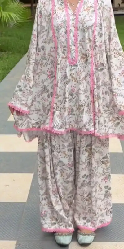 SRK 3180 Pink Natural Crep Lace Work & Digital Print Salwar Suit . Exclusive Offer ₹1949. Delivery 4-6 Working Days. Shop now. | Jump Suits, Salwar suit, Designer Suits, Casual Suits, Creative suits, Palazzo Suits, Party Wear Suits, Patiala Suits, Straight Suits