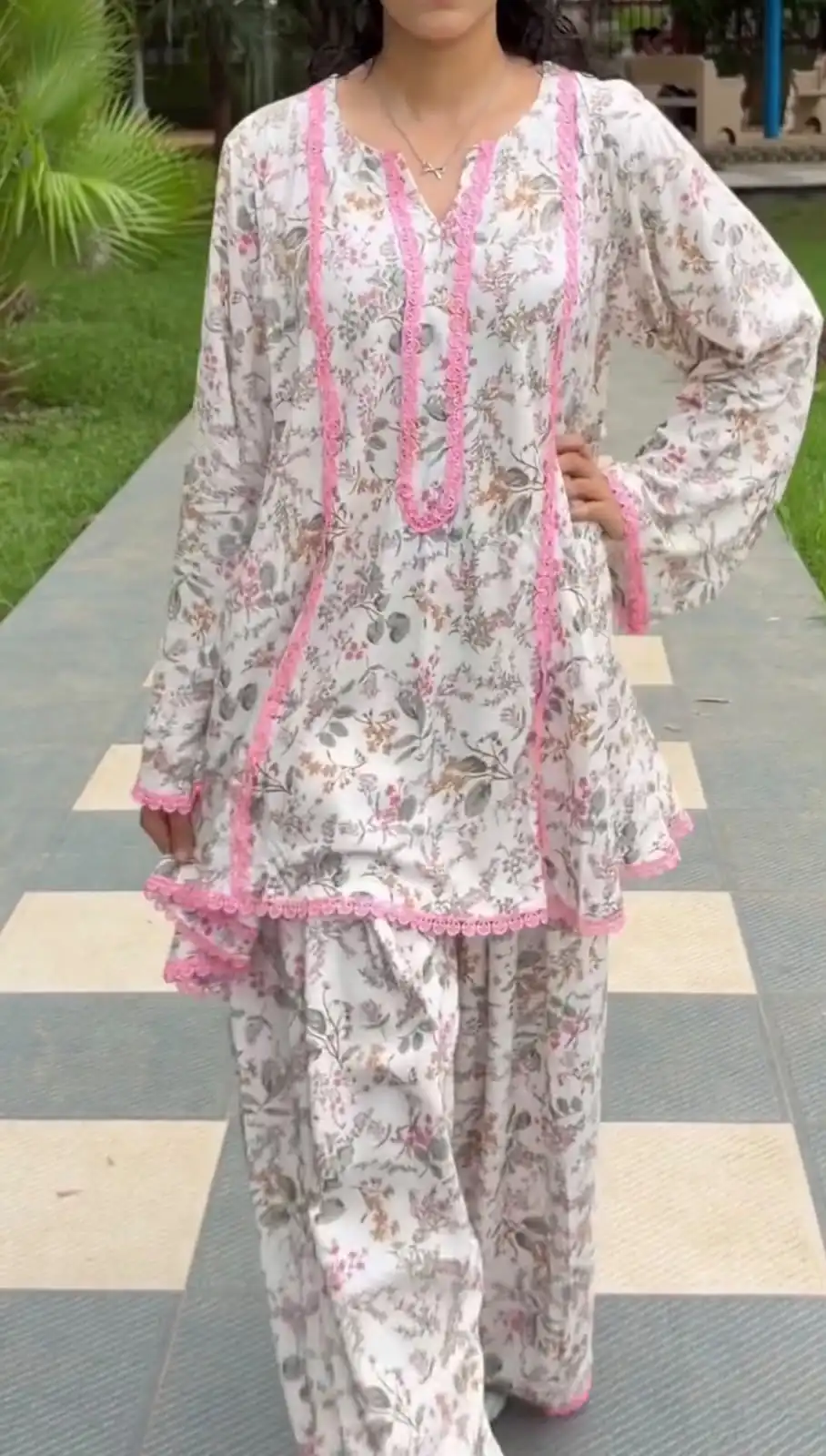 SRK 3180 Pink Natural Crep Lace Work & Digital Print Salwar Suit . Exclusive Offer ₹1949. Delivery 4-6 Working Days. Shop now. | Jump Suits, Salwar suit, Designer Suits, Casual Suits, Creative suits, Palazzo Suits, Party Wear Suits, Patiala Suits, Straight Suits