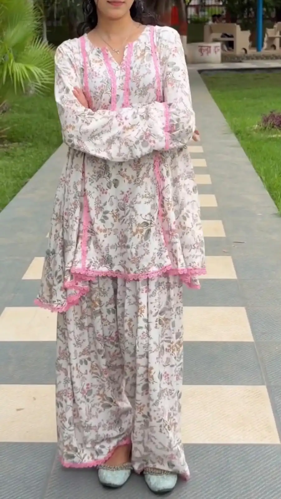 SRK 3180 Pink Natural Crep Lace Work & Digital Print Salwar Suit . Exclusive Offer ₹1949. Delivery 4-6 Working Days. Shop now. | Jump Suits, Salwar suit, Designer Suits, Casual Suits, Creative suits, Palazzo Suits, Party Wear Suits, Patiala Suits, Straight Suits