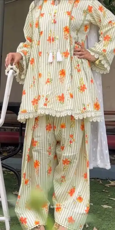 SRK 5362 Off White Natural Crep Lace Work & Digital Print Salwar Suit . Exclusive Offer ₹1899. Delivery 4-6 Working Days. Shop now. | Jump Suits, Salwar suit, Designer Suits, Casual Suits, Creative suits, Palazzo Suits, Party Wear Suits, Patiala Suits, Straight Suits