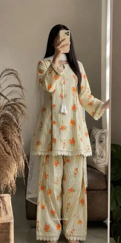 SRK 5362 Off White Natural Crep Lace Work & Digital Print Salwar Suit . Exclusive Offer ₹1899. Delivery 4-6 Working Days. Shop now. | Jump Suits, Salwar suit, Designer Suits, Casual Suits, Creative suits, Palazzo Suits, Party Wear Suits, Patiala Suits, Straight Suits