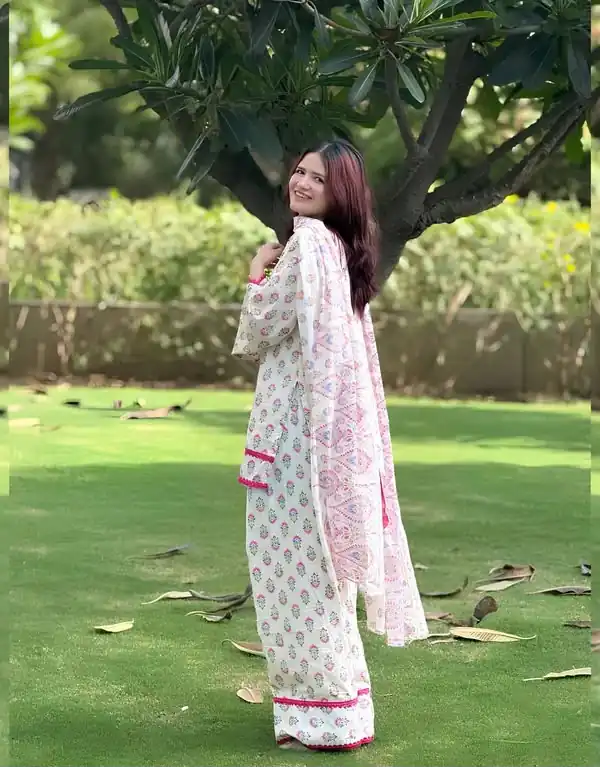 ZSR 3178 Pink Color Natural Crep Salwar Suit with Digital Print. Get it for ₹1999. Delivery 4-6 Working Days. Online Shop now. | Jump Suits, Salwar suit, Designer Suits, Casual Suits, Creative suits, Palazzo Suits, Party Wear Suits, Patiala Suits, Straight Suits