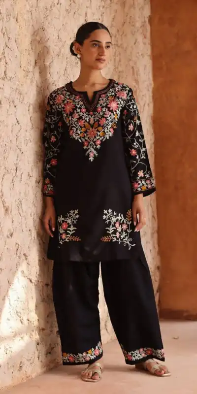 ND 5058 Black | Black Roman Silk Salwar Suit with Embroidery Work. Grab it for ₹2099. Delivery 4-6 Working Days. Shop now. | Jump Suits, Salwar suit, Designer Suits, Casual Suits, Creative suits, Palazzo Suits, Party Wear Suits, Patiala Suits, Straight Suits