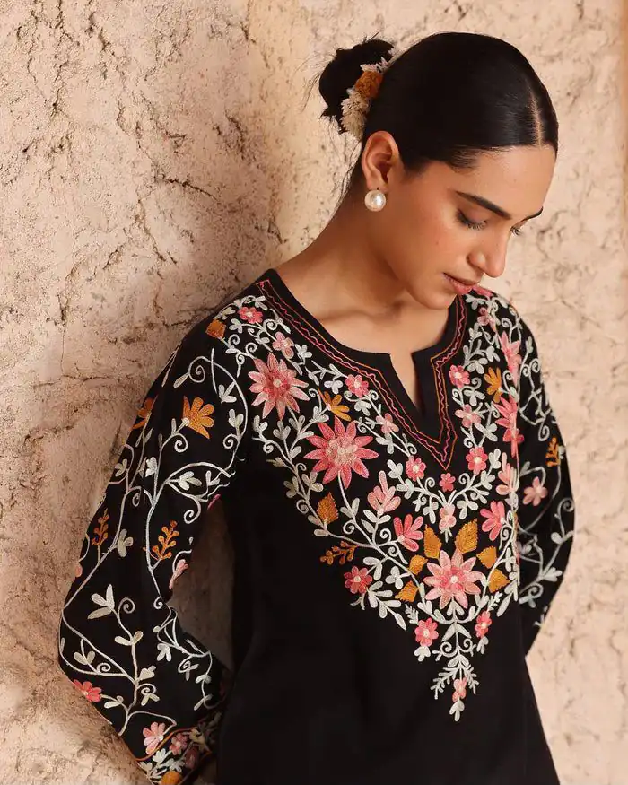 ND 5058 Black | Black Roman Silk Salwar Suit with Embroidery Work. Grab it for ₹2099. Delivery 4-6 Working Days. Shop now. | Jump Suits, Salwar suit, Designer Suits, Casual Suits, Creative suits, Palazzo Suits, Party Wear Suits, Patiala Suits, Straight Suits