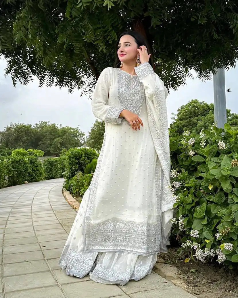 ZB 5064 White Faux Georgette Salwar Suit with Embroidery Work. Available at ₹2049 only. Delivery 4-6 Working Days. Shop now. | Jump Suits, Salwar suit, Designer Suits, Casual Suits, Creative suits, Palazzo Suits, Party Wear Suits, Patiala Suits, Straight Suits