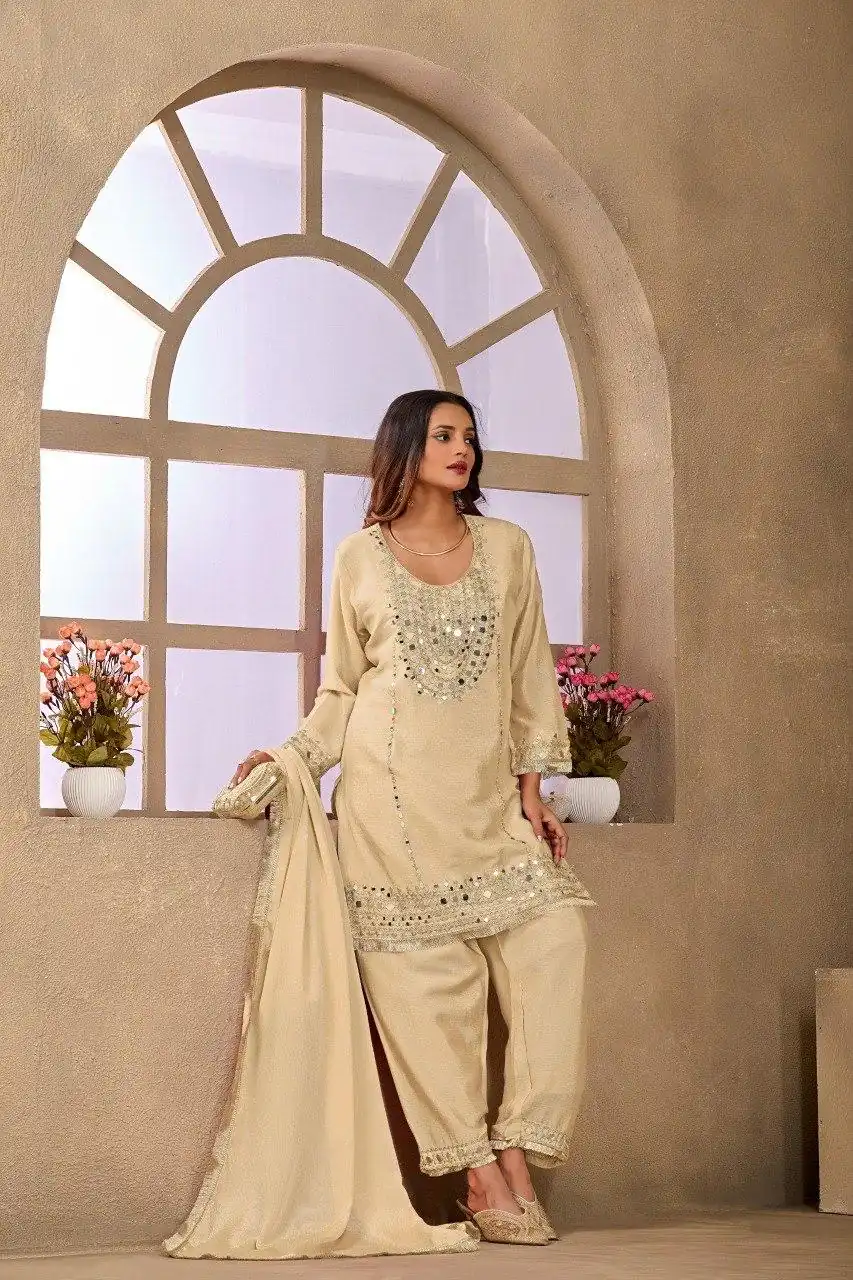 Aglow Cream Chinon Silk Mirror Work Salwar Suit - Image 3