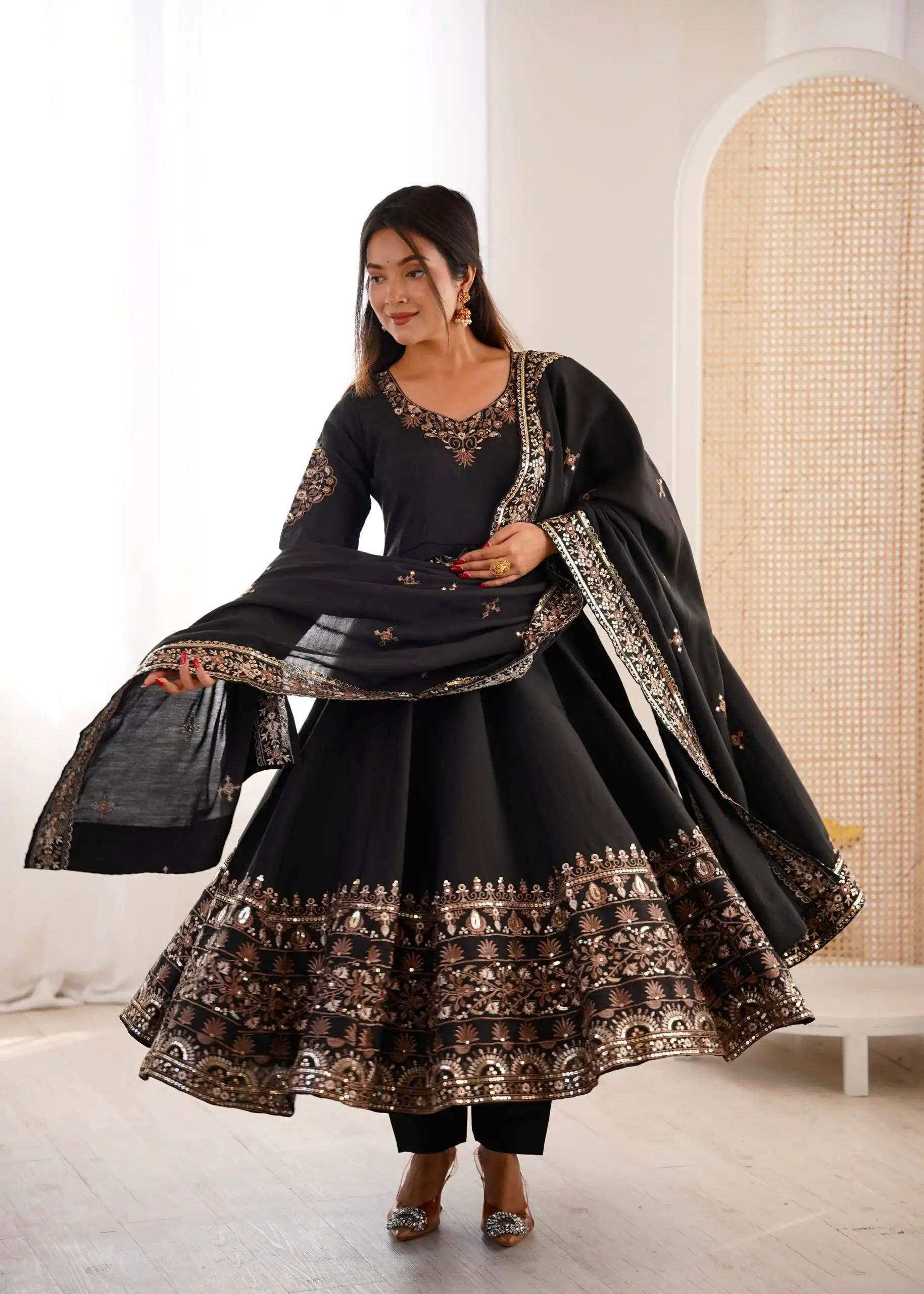 Nice Black Roman Silk Embroidery Work Gown - Image 8
