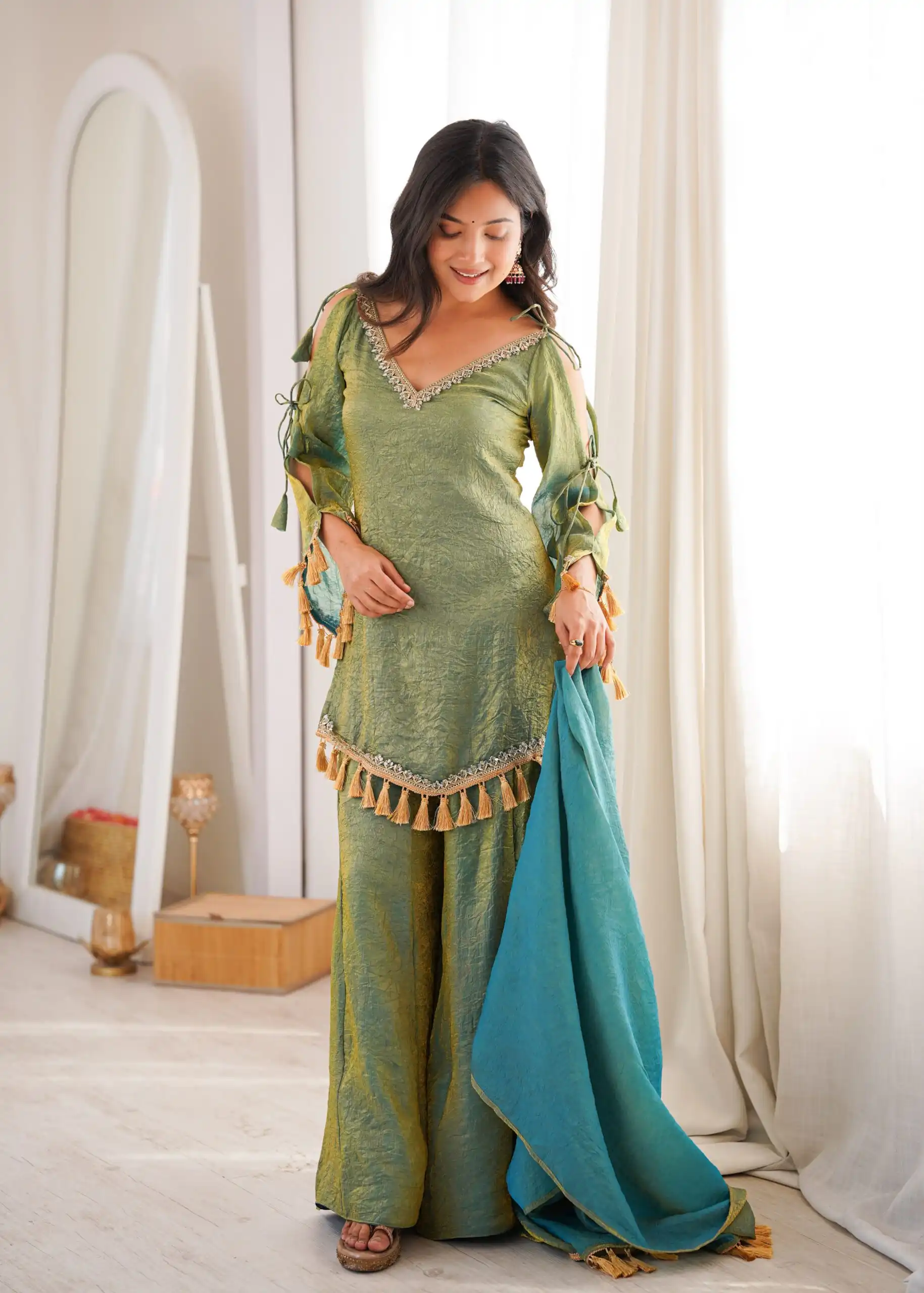 Pretty Green Doremon Crush Mirror Work Salwar Suit