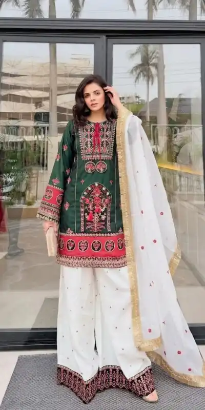 Alternative view of Pretty Green Natural Silk Embroider Work Salwar Suit