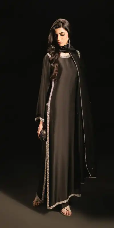Stylish Black Natural Crep Breads Work Salwar Suit