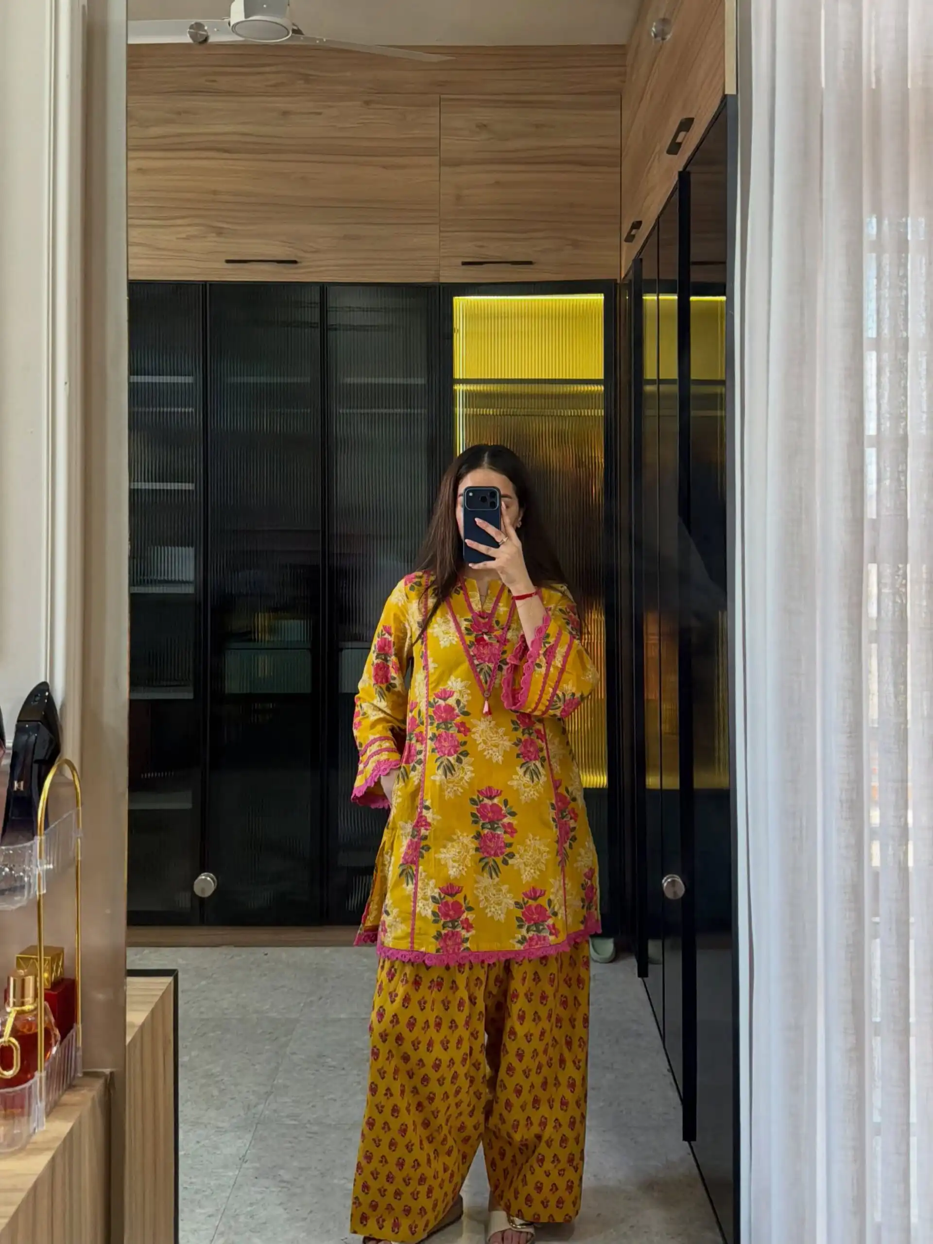 Trendy Yellow Natural Crep Digital Print Salwar Suit - Image 8
