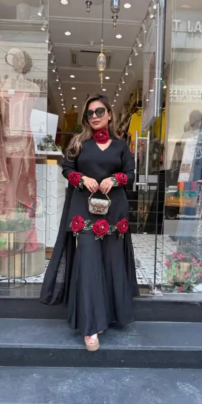 VLM 344 Black French Crep Silk Salwar Suit Perfect for Wedding, Party, Engagement, Baisakhi, Pongal – . Special Price ₹2199. Delivery 4-6 Working Days | Jump Suits, Salwar suit, Designer Suits, Casual Suits, Creative suits, Palazzo Suits, Party Wear Suits, Patiala Suits, Straight Suits