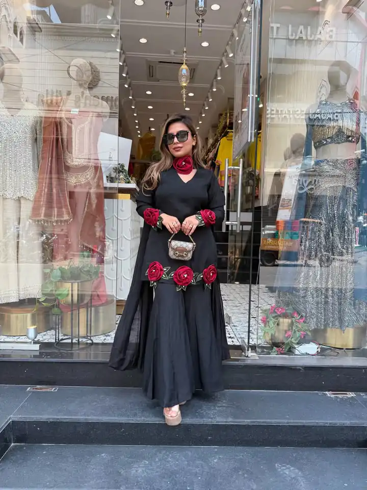 VLM 344 Black French Crep Silk Salwar Suit Perfect for Wedding, Party, Engagement, Baisakhi, Pongal – . Special Price ₹2199. Delivery 4-6 Working Days | Jump Suits, Salwar suit, Designer Suits, Casual Suits, Creative suits, Palazzo Suits, Party Wear Suits, Patiala Suits, Straight Suits