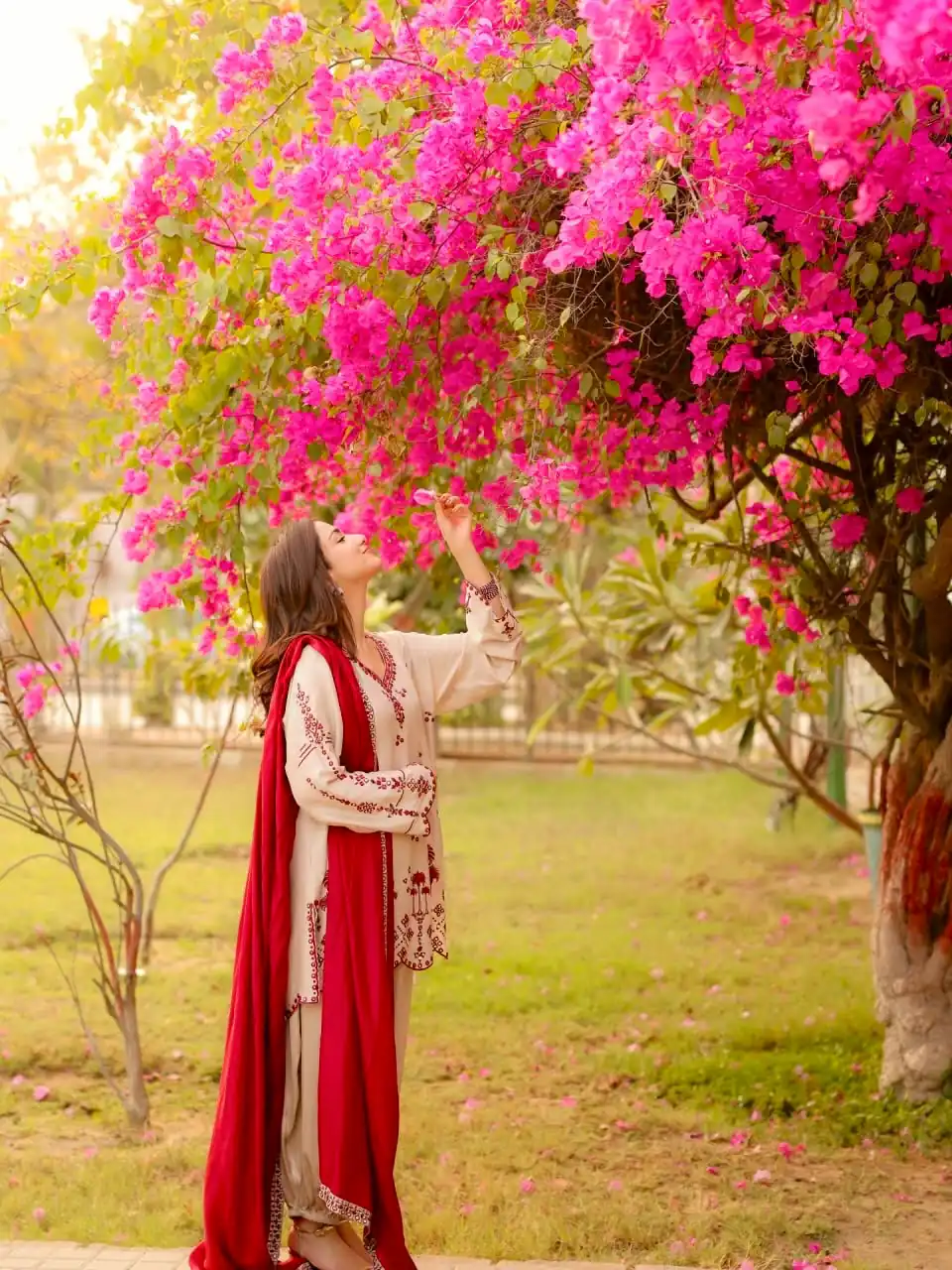 KD 1638 Off White Roman Silk Salwar Suit Perfect for Wedding, Party, Lohri, Onam, Reception – . Grab it for ₹2399. Delivery 4-6 Working Days. Shop now. | Jump Suits, Salwar suit, Designer Suits, Casual Suits, Creative suits, Palazzo Suits, Party Wear Suits, Patiala Suits, Straight Suits