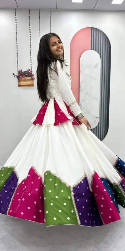 PC N54 White in Pure Cotton Mirror Work & Gamthi Work Lehenga Choli . Exclusive Offer ₹3049. Delivery 4-6 Working Days. Shop now. | Lehenga, Bollywood Lehenga, Creative Lehenga, Designer Lehenga, Embroidered Lehenga, Party Wear Lehenga