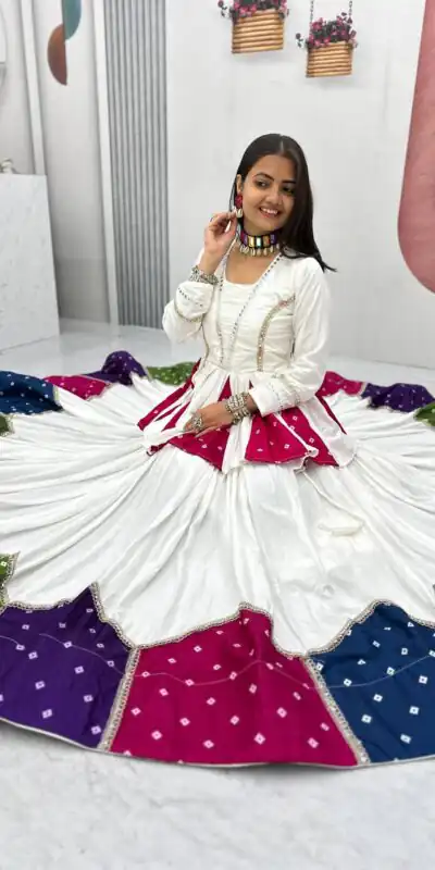 PC N54 White in Pure Cotton Mirror Work & Gamthi Work Lehenga Choli . Exclusive Offer ₹3049. Delivery 4-6 Working Days. Shop now. | Lehenga, Bollywood Lehenga, Creative Lehenga, Designer Lehenga, Embroidered Lehenga, Party Wear Lehenga