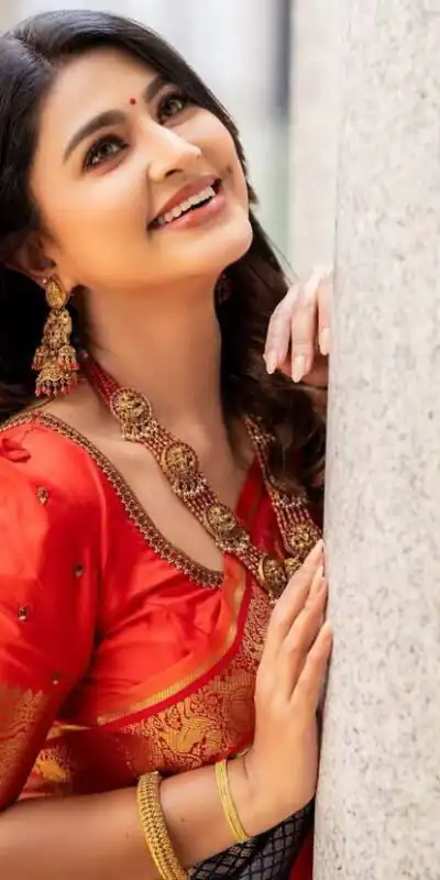 KPR 274 Grey Soft Lichi Silk Saree with Lace Work & Lace Border. Introductory Price ₹1649. Delivery 4-6 Working Days. Shop now. | Sarees, Bollywood Sarees, Creative Sarees, Designer Sarees, Embroidered Sarees, Ethnic Saree, Modern Digital sarees, Party Wear Sarees