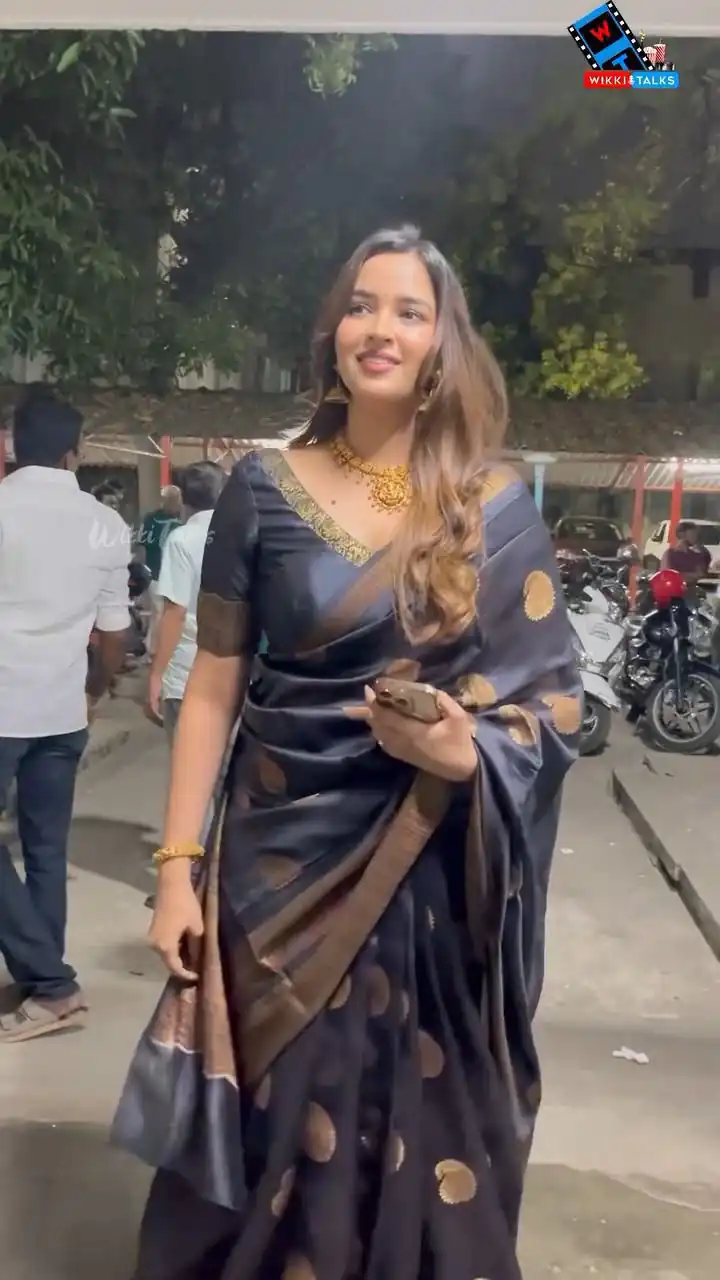 KP 6052 Black Soft Lichi Silk Saree with Lace Work & Lace Border. Introductory Price ₹1349. Delivery 4-6 Working Days. Shop now. | Sarees, Bollywood Sarees, Creative Sarees, Designer Sarees, Embroidered Sarees, Ethnic Saree, Modern Digital sarees, Party Wear Sarees