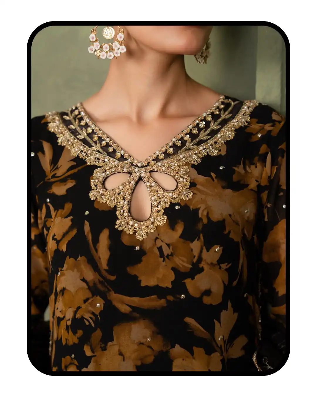 SRK 5366 Black l Faux Georgette Salwar Suit with Mirror Work & Embroidery Work. Get it for ₹2349. Delivery 4-6 Working Days. Shop now. | Jump Suits, Salwar suit, Designer Suits, Casual Suits, Creative suits, Palazzo Suits, Party Wear Suits, Patiala Suits, Straight Suits