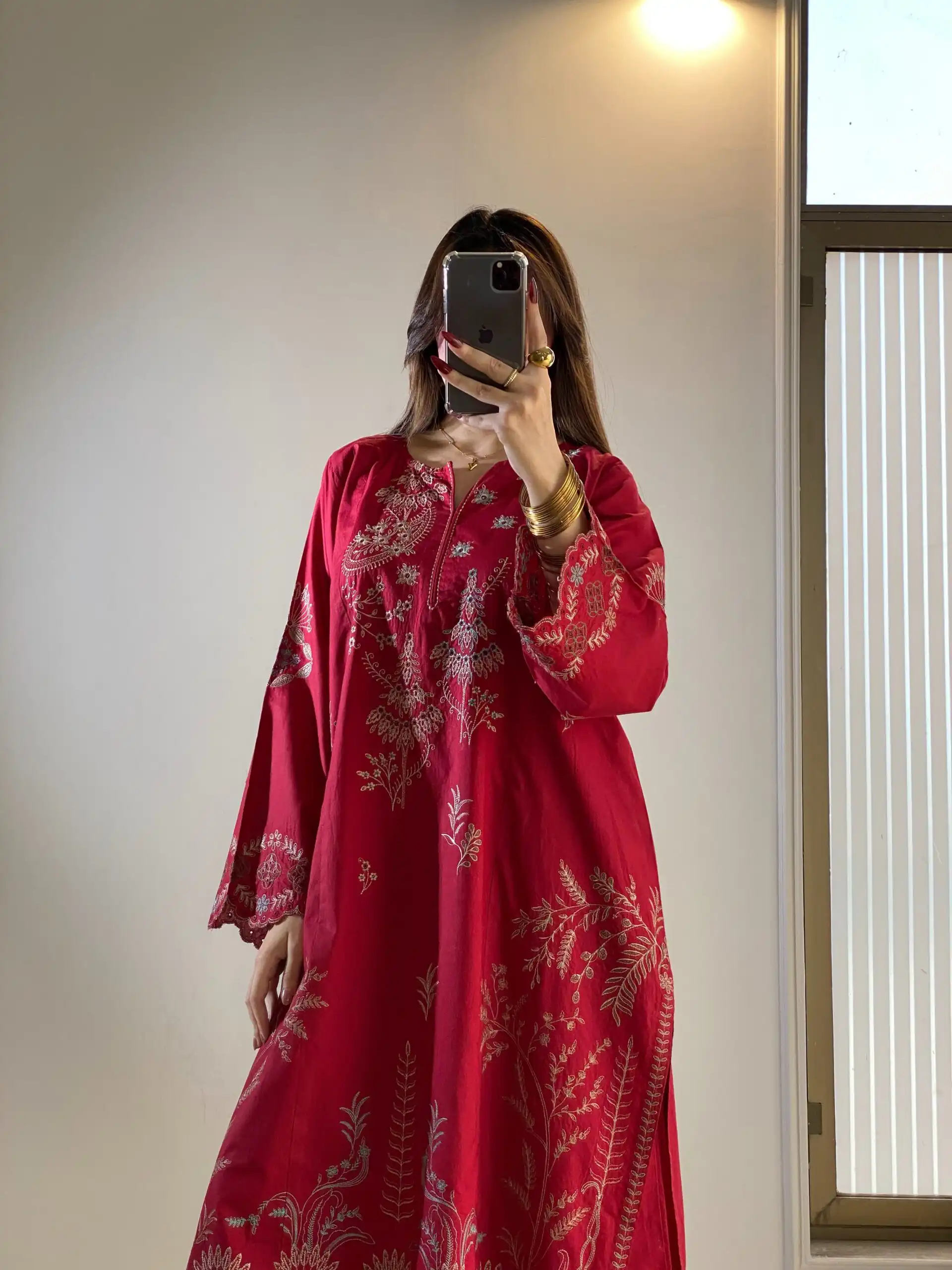 Graceful Red Mul Chanderi Embroidery Work Salwar Suit - Image 3