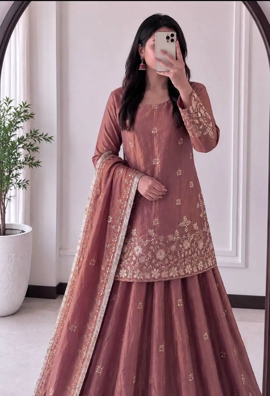 Super Peach Fandy Silk Sequins Work Salwar Suit - Image 2