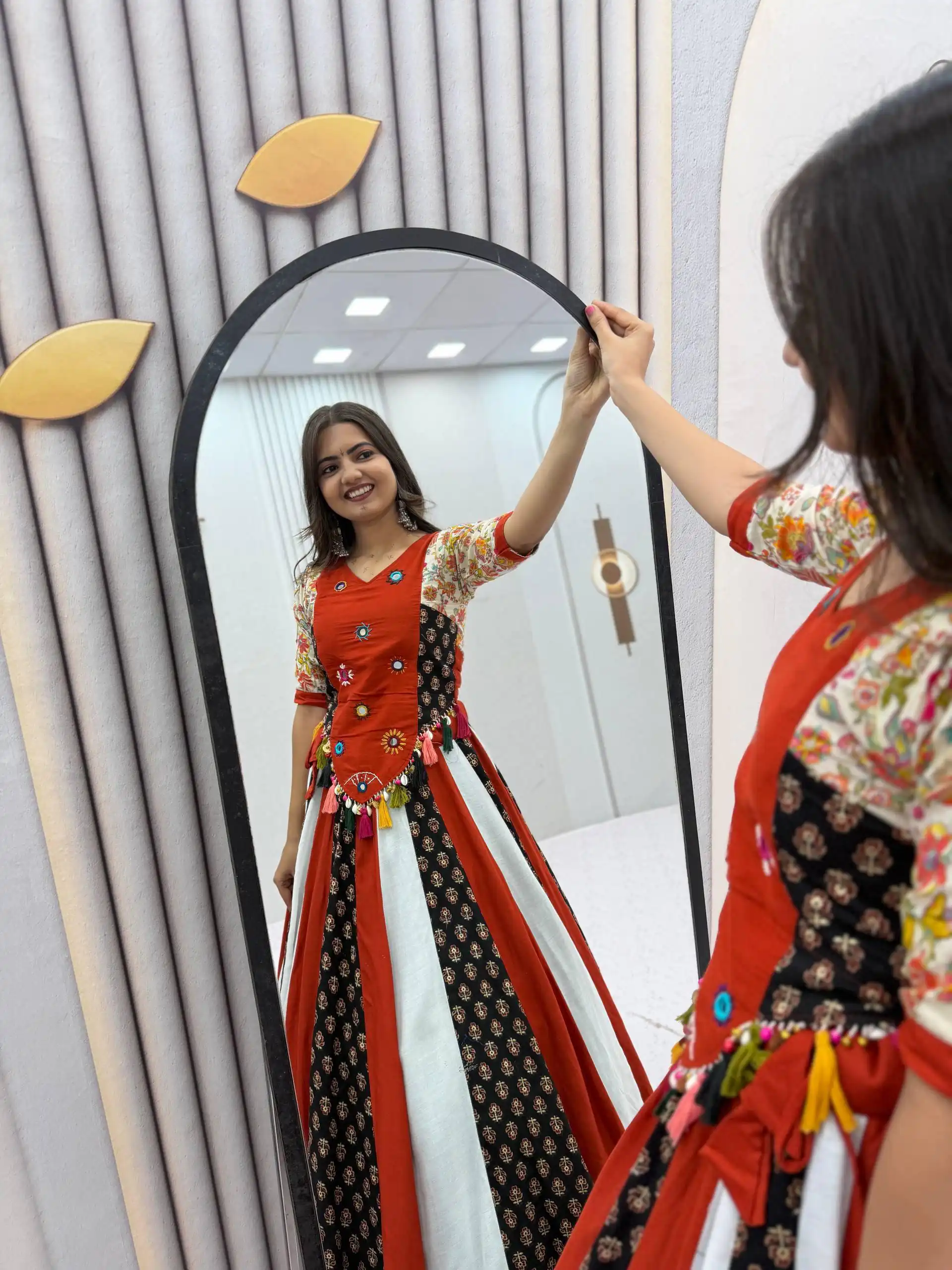 PC 587 Red in Pure Cotton Mirror Work & Gamthi Work Lehenga Choli . Exclusive Offer ₹3049. Delivery 4-6 Working Days. Shop now. | Lehenga, Bollywood Lehenga, Creative Lehenga, Designer Lehenga, Embroidered Lehenga, Party Wear Lehenga
