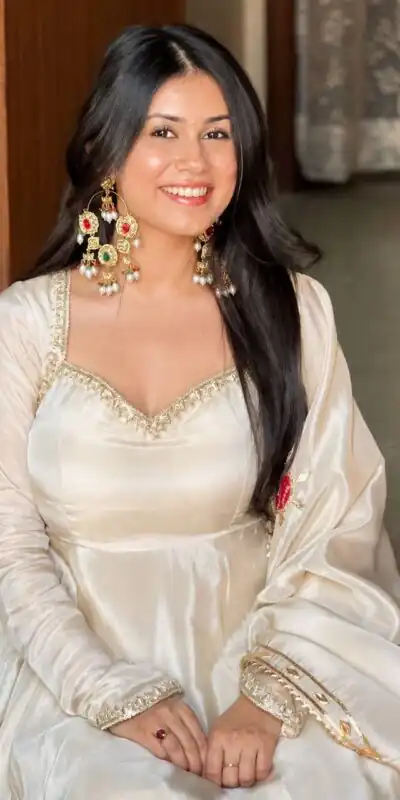 SSR 551 White Upada Silk Gown Perfect for Wedding, Party, Onam, Housewarming, Durga Puja –. Grab it for ₹2399. Delivery 4-6 Working Days. Shop now. | Gowns, Bollywood Gowns, Creative Gowns, Designer Gowns, Embroidered Gowns, Party Wear Gowns