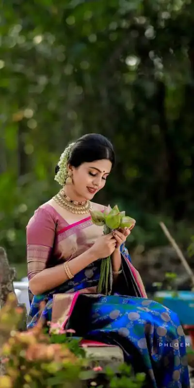 KPR 113 Royal Blue Soft Lichi Silk Saree with Lace Work & Lace Border. Introductory Price ₹1649. Delivery 4-6 Working Days. Shop now. | Sarees, Bollywood Sarees, Creative Sarees, Designer Sarees, Embroidered Sarees, Ethnic Saree, Modern Digital sarees, Party Wear Sarees