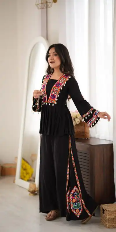 SP 93 Black Rayon Salwar Suit with Embroidery Work & Thread Embroidery. Best Price ₹2149. Delivery 4-6 Working Days. Shop now. | Jump Suits, Salwar suit, Designer Suits, Casual Suits, Creative suits, Palazzo Suits, Party Wear Suits, Patiala Suits, Straight Suits