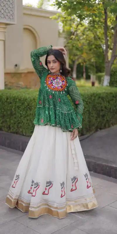 KA 5084 Green Kora Cotton Lehenga Choli erfect for Wedding, Party, Haldi, Traditional Day, Makar Sankranti – . Special Price ₹2799. Delivery 4-6 Working | Lehenga, Bollywood Lehenga, Creative Lehenga, Designer Lehenga, Embroidered Lehenga, Party Wear Lehenga