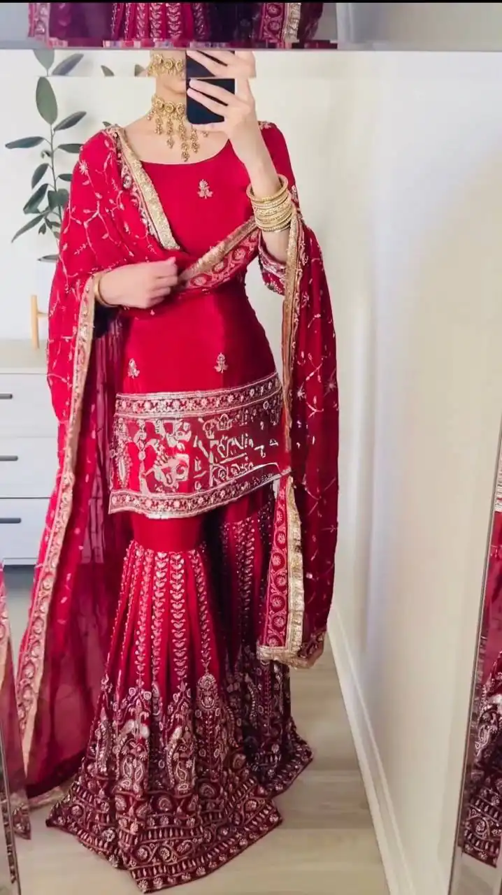 Angelic Red Chinon Silk Thread Work Salwar Suit - Image 2