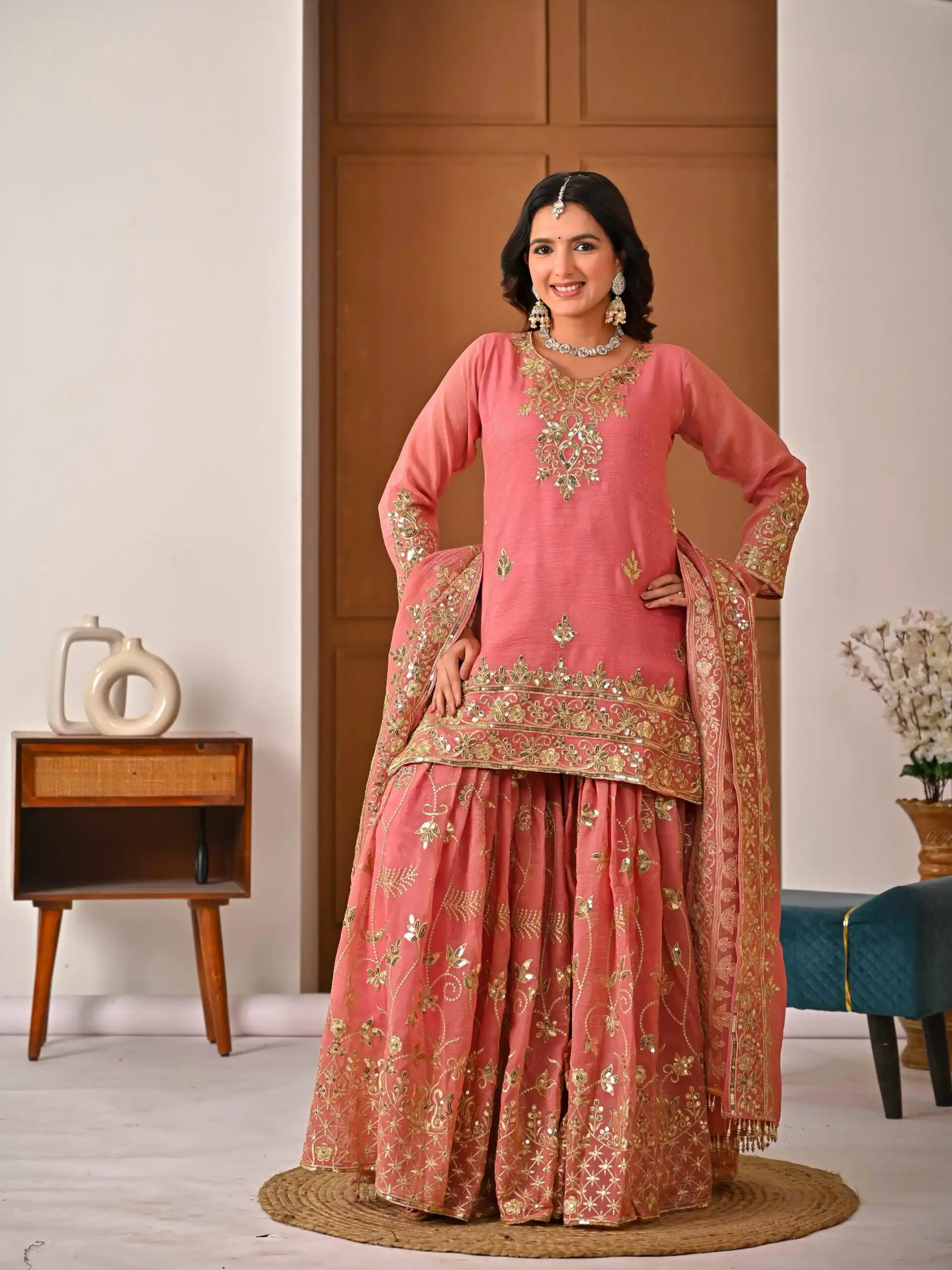 Fancy Peach Crunchy Silk Embroidery Work Salwar Suit - Image 4