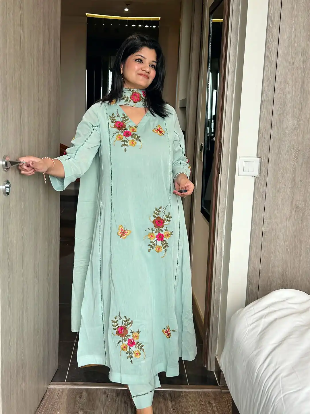 Fancy Sea Green Air Tex Chinon Embroidery Work Salwar Suit - Image 3