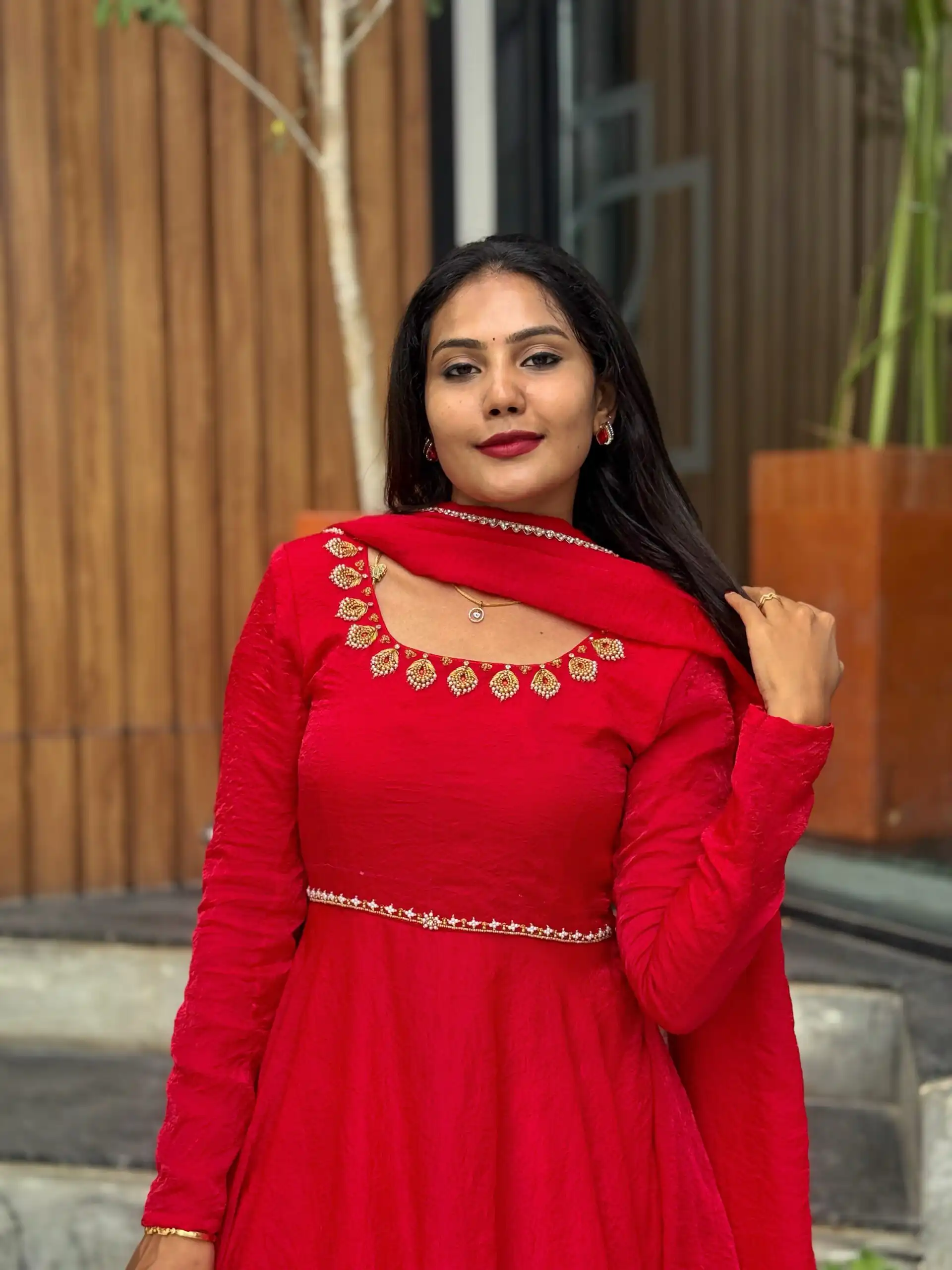 Fantastic Red Tabby Silk Lace Work Anarkali Suit - Image 3