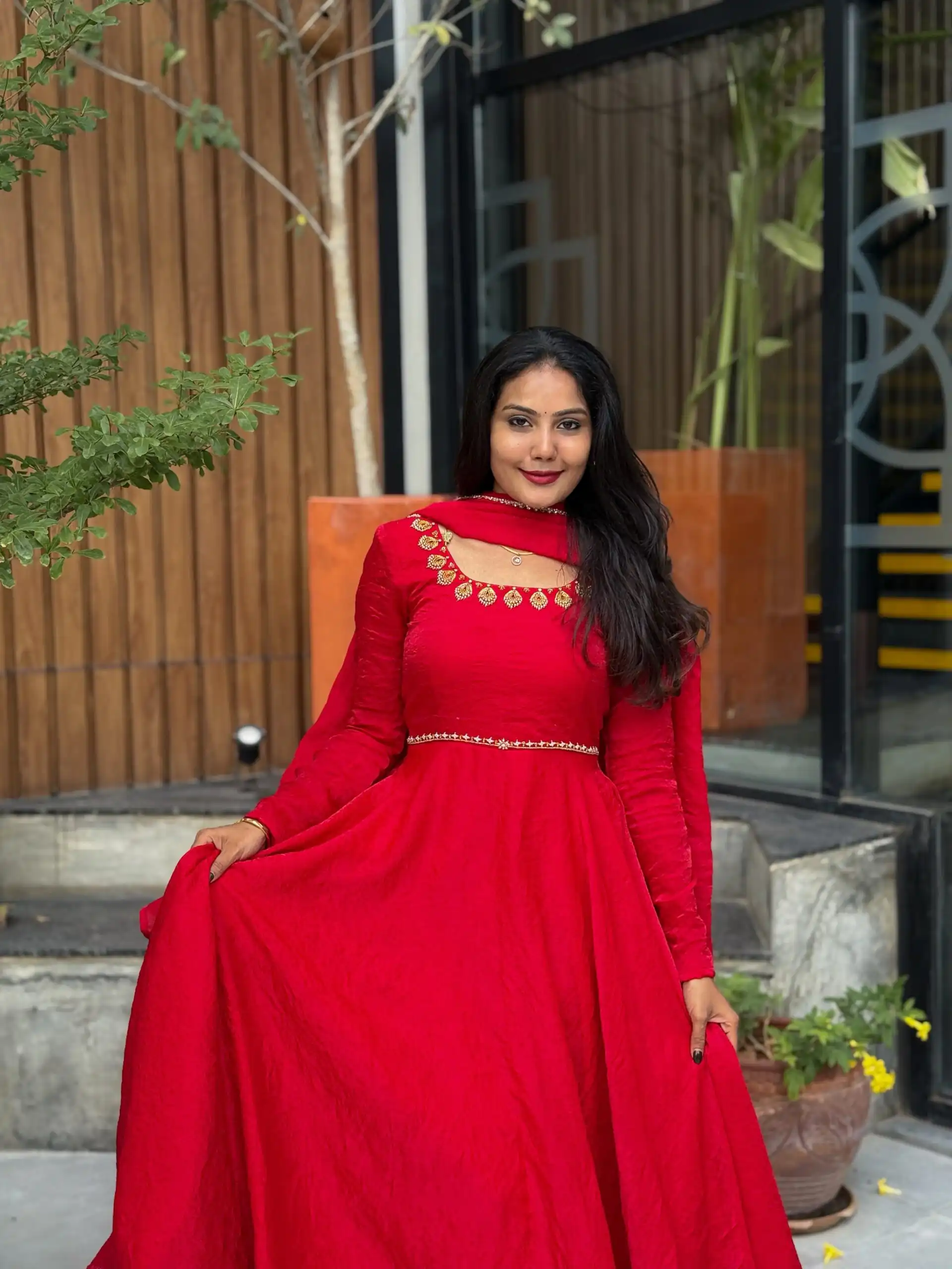 Fantastic Red Tabby Silk Lace Work Anarkali Suit - Image 2