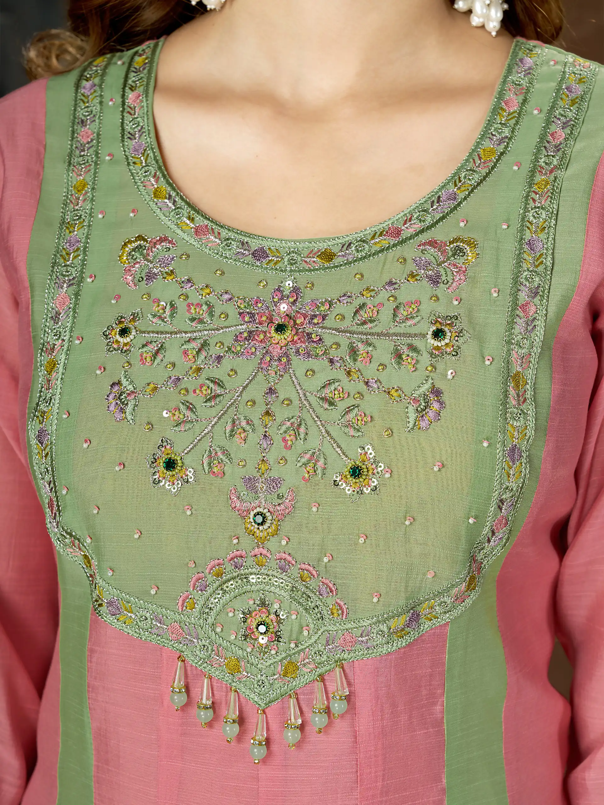 Glowing Peach Mal Chanderi Hand Work Salwar Suit - Image 3