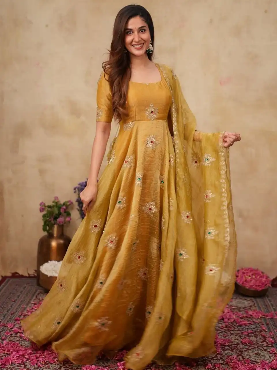 Pretty Mastered Salsa Silk Thread Work Gown