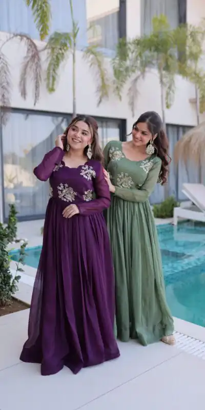 Alternative view of Pretty Purple Silver Crunchy Beads Work Gown