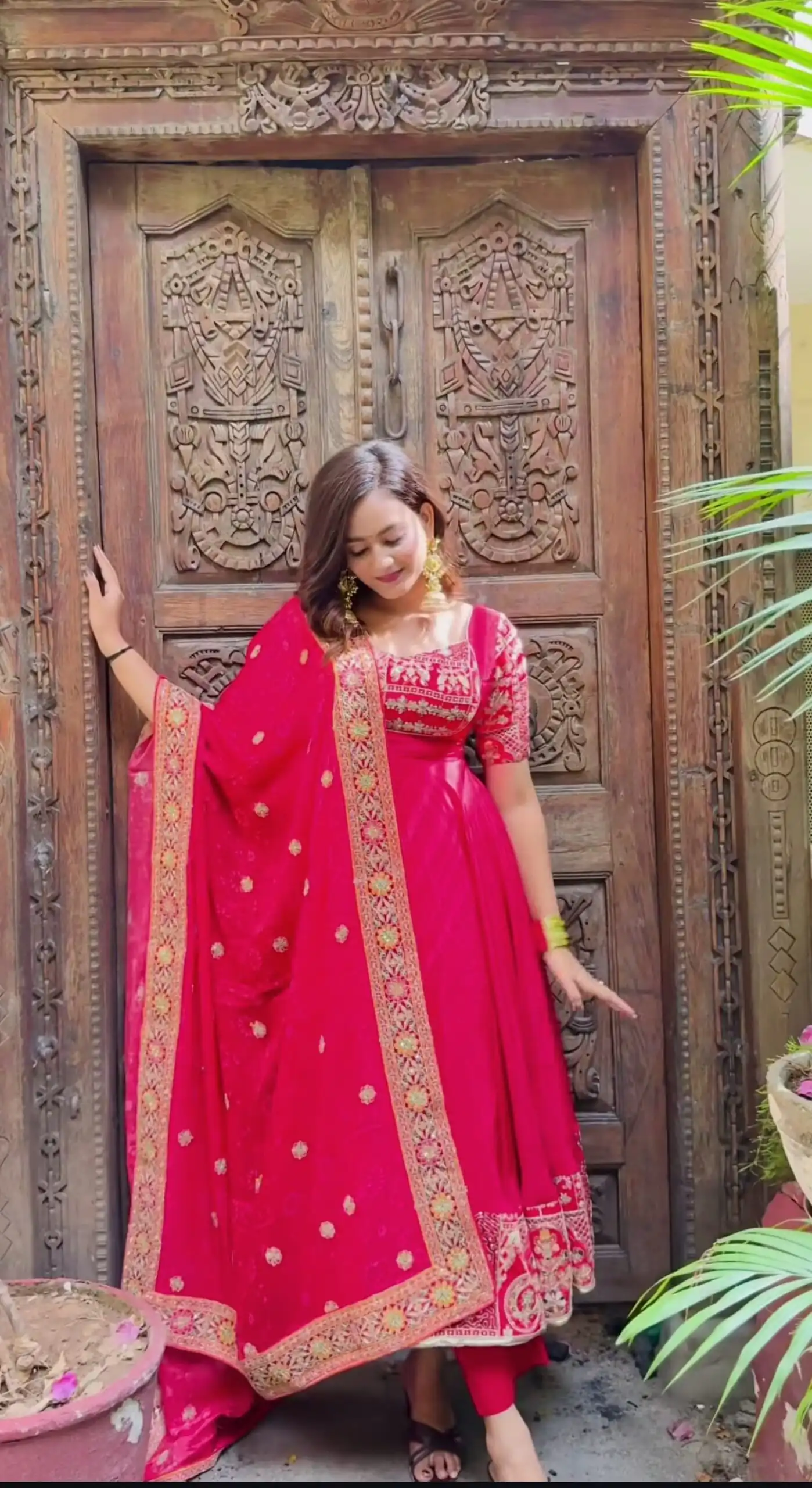 Shiny Pink Natural Crepe Sequence Work Anarkali Suit - Image 8