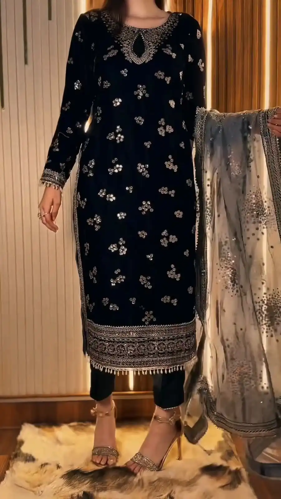 Super Black 9000 Velvet Embroidery Work Salwar Suit - Image 2