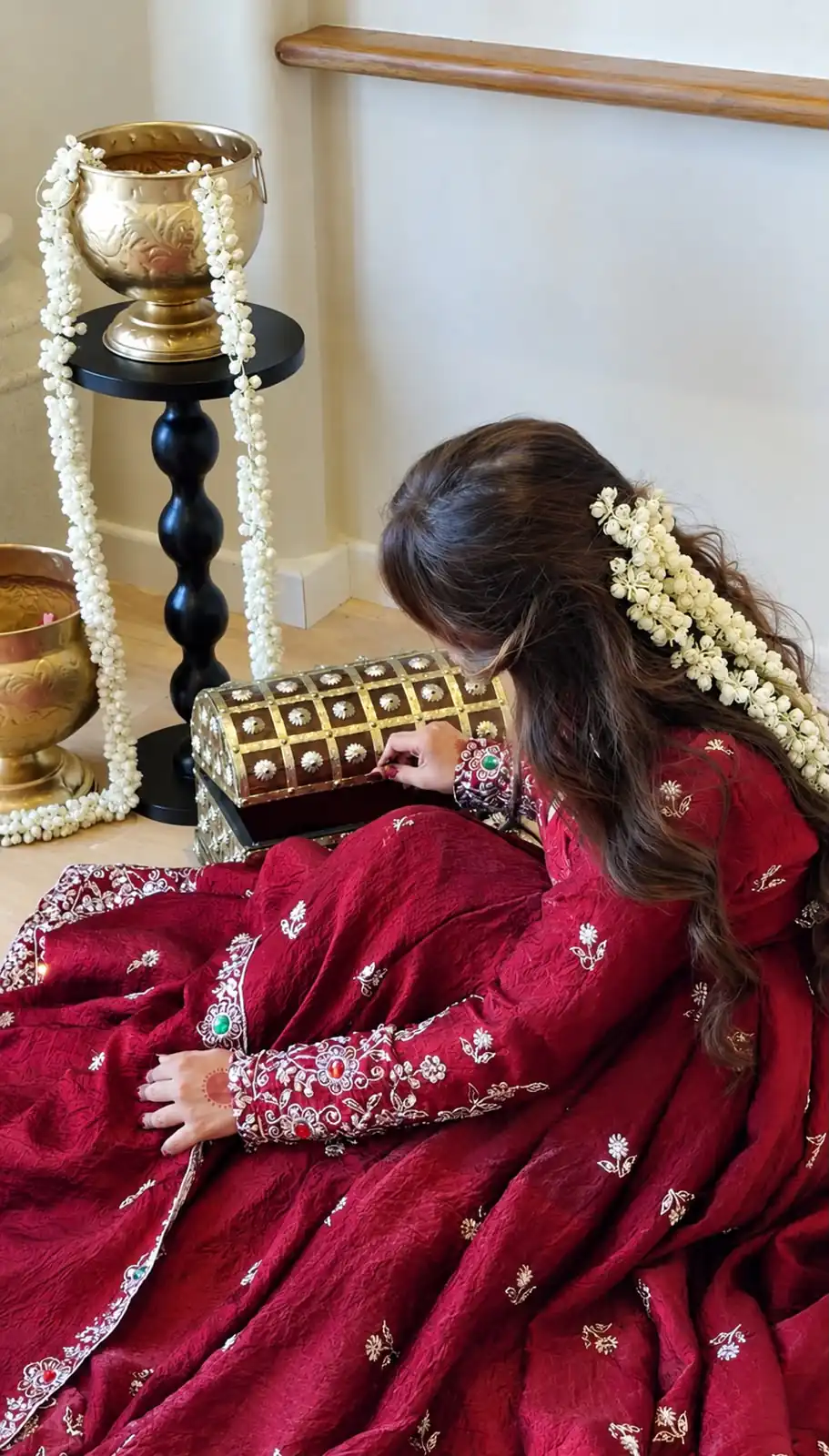 Super Maroon Doremon Crush Sequence Work Gown - Image 6
