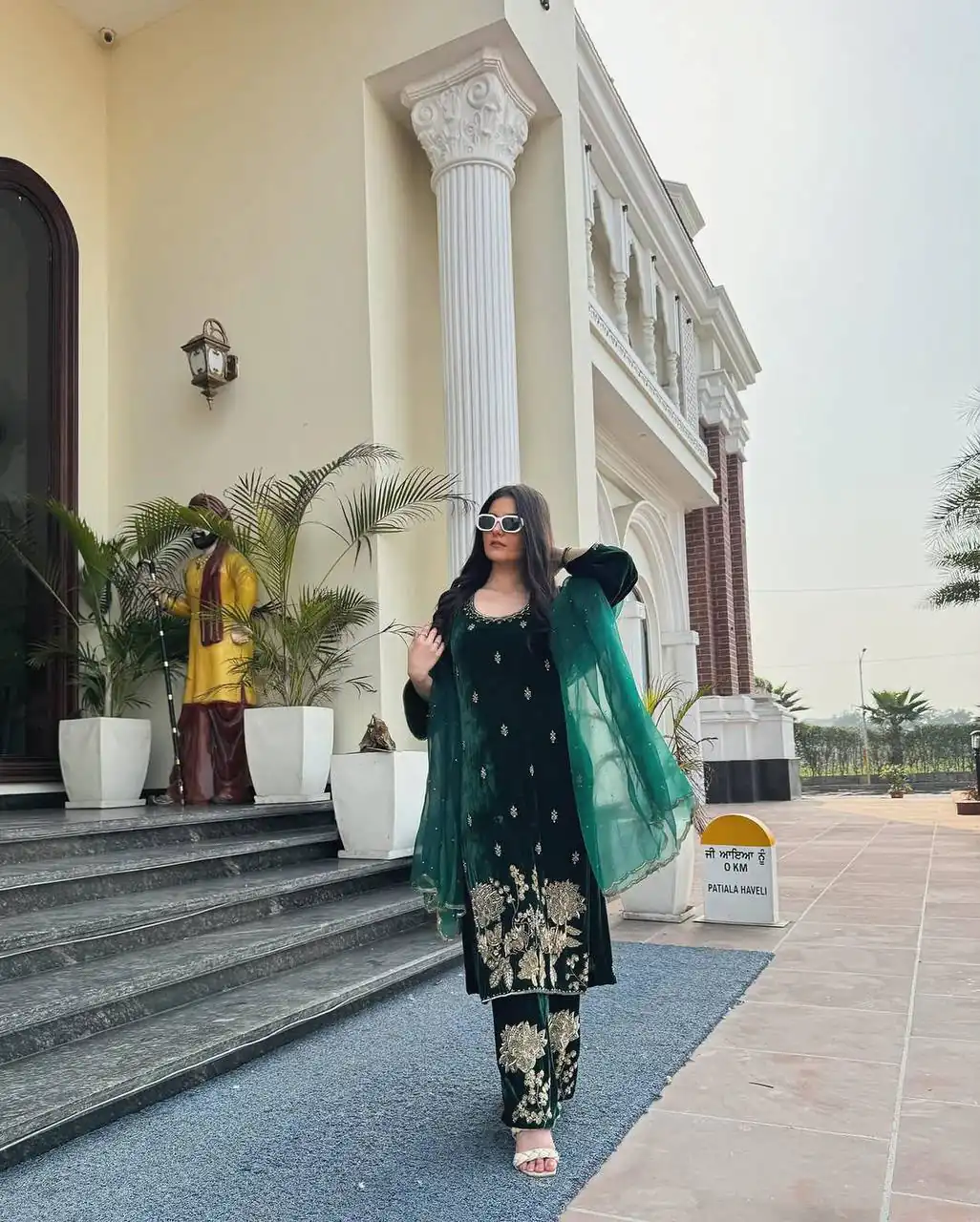 Lovely Green Viscose Velvet Embroider Work Salwar Suit - Image 3