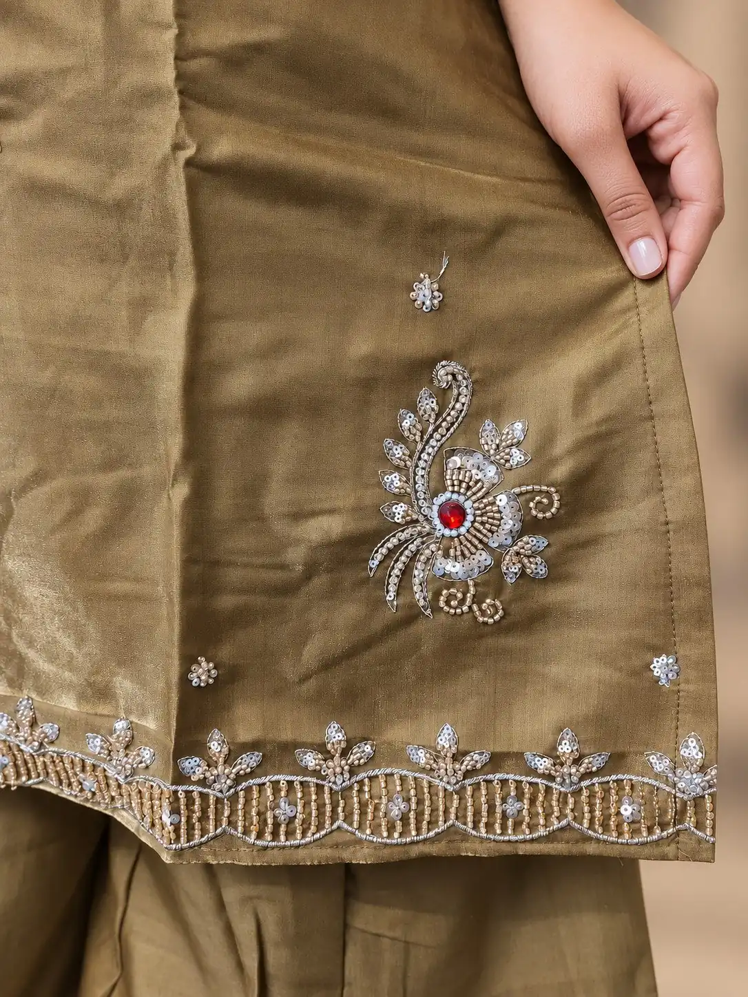 DIVA 188 Brown Glass Silk Salwar Suit Perfect for Wedding, Party, Durga Puja, Haldi, Makar Sankranti –Available at ₹2799 only. Delivery 4-6 Working Days | Jump Suits, Salwar suit, Designer Suits, Casual Suits, Creative suits, Palazzo Suits, Party Wear Suits, Patiala Suits, Straight Suits