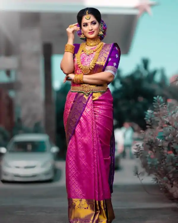 Picturesque Pink Color Soft Lichi Silk Chaks Circle Design Saree