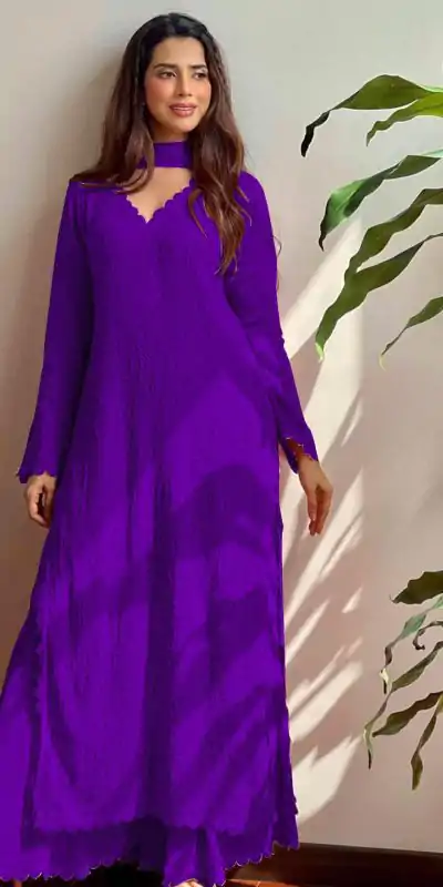 Purple Georgette Thread Embroidery Salwar Suit
