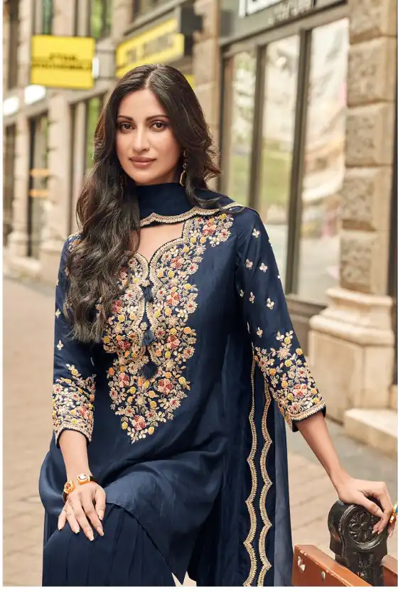 Navy Blue Georgette Embroidery Lace Work Salwar Suit - Image 2